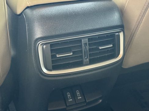 Used 2020 Honda CR-V Touring image 14
