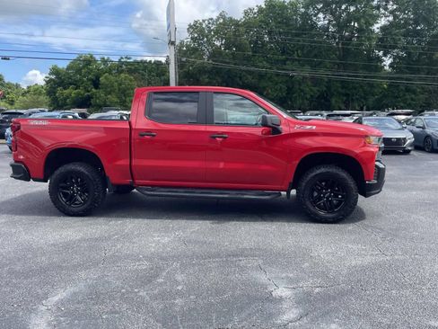 Used 2021 Chevrolet Silverado 1500 Custom Trail Boss w/ LPO, Dark Essentials Package AWD/4WD image 2