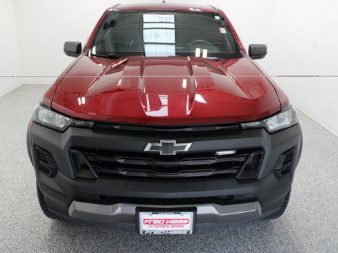 Used 2023 Chevrolet Colorado Trail Boss w/ Advanced Trailering Package AWD/4WD image 3