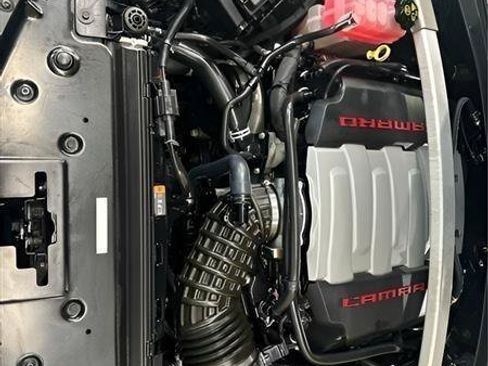 Used 2016 Chevrolet Camaro SS RWD image 36