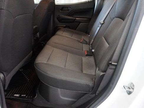 Used 2024 Chevrolet Colorado Trail Boss AWD/4WD image 8