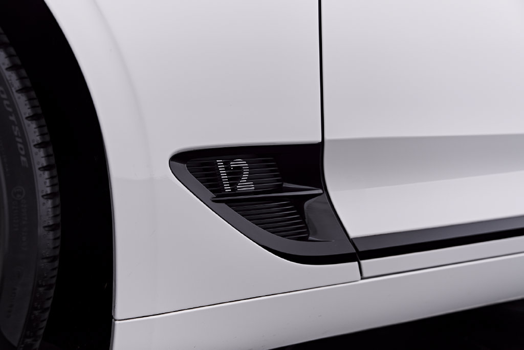 Used 2020 Bentley Continental GT AWD/4WD image 30