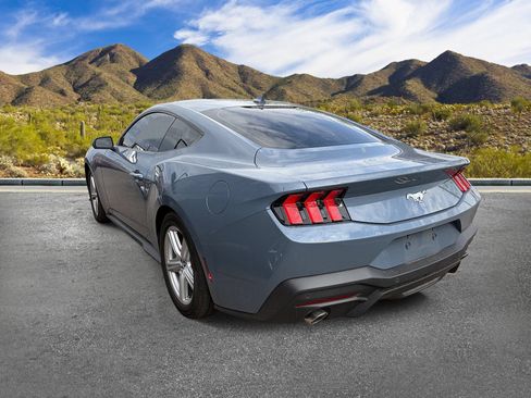 Used 2026 Ford Mustang Coupe RWD image 4