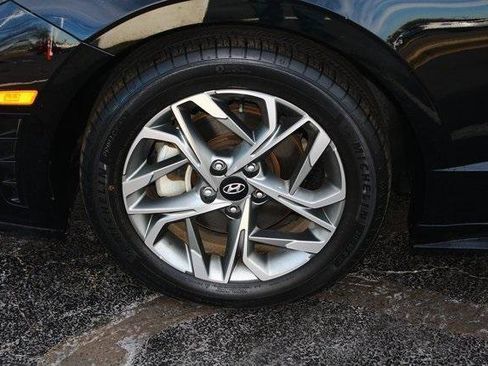 Used 2023 Hyundai Sonata SEL w/ Preferred Accessory Package image 3