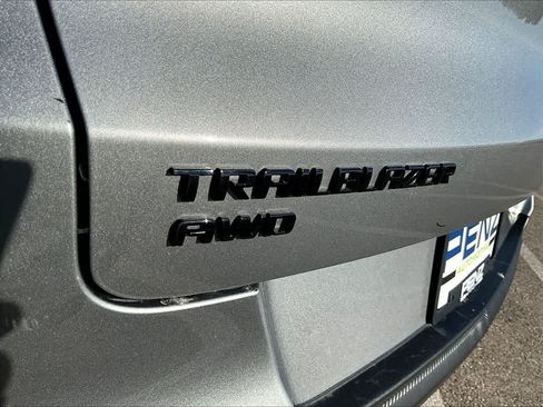 Used 2023 Chevrolet TrailBlazer RS AWD/4WD image 26