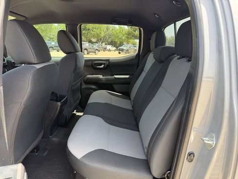 Used 2021 Toyota Tacoma TRD Sport w/ Technology Package RWD image 26