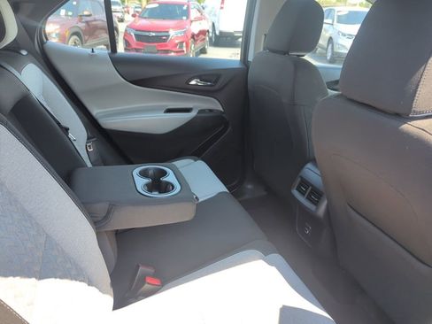 Certified 2024 Chevrolet Equinox LS FWD image 16