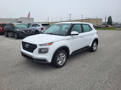 Used 2022 Hyundai Venue SE