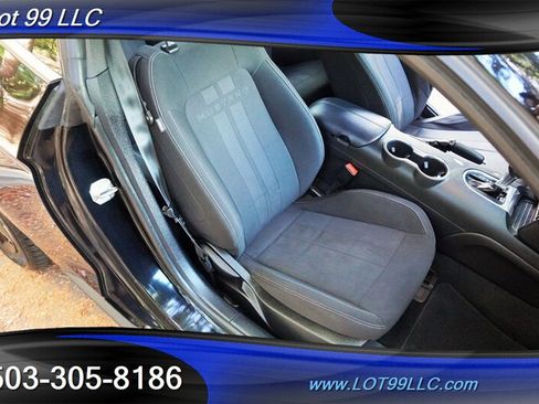 Used 2018 Ford Mustang Coupe RWD image 13