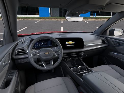 New 2026 Chevrolet Traverse LT FWD image 15