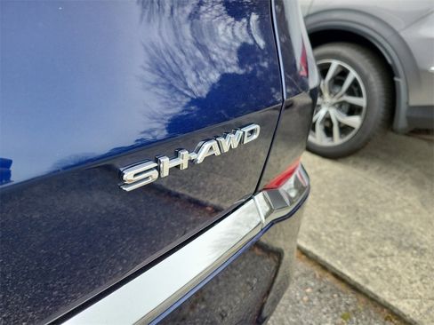 Certified 2023 Acura MDX SH-AWD w/ Technology Package image 9