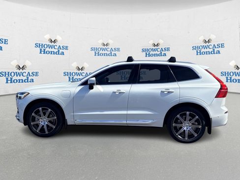 Used 2018 Volvo XC60 T8 Inscription image 4