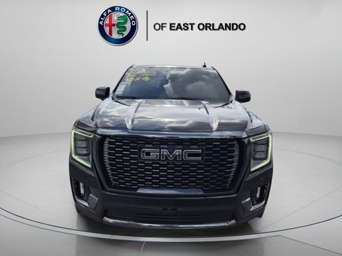 Used 2023 GMC Yukon Denali Ultimate w/ LPO, Floor Liner Package AWD/4WD image 2