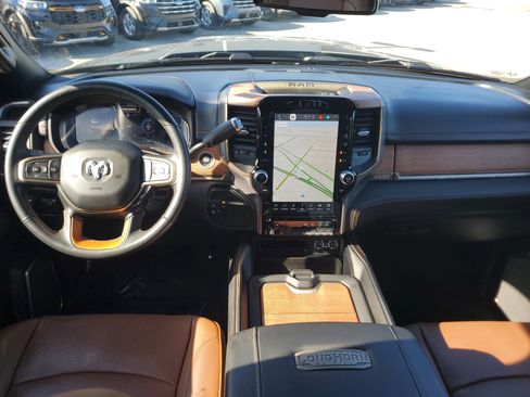 Used 2024 RAM 2500 Limited image 15