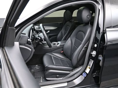 Used 2018 Mercedes-Benz C 300 4MATIC Sedan image 24