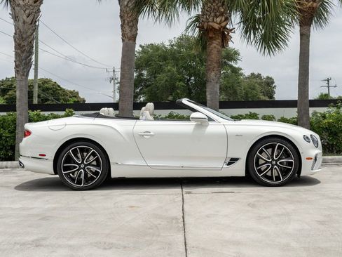 Used 2023 Bentley Continental GT Azure AWD/4WD image 10