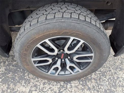 Used 2023 GMC Sierra 1500 AT4 w/ AT4 Premium Package image 37