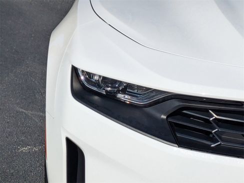 Used 2023 Chevrolet Camaro LT w/ RS Package image 10