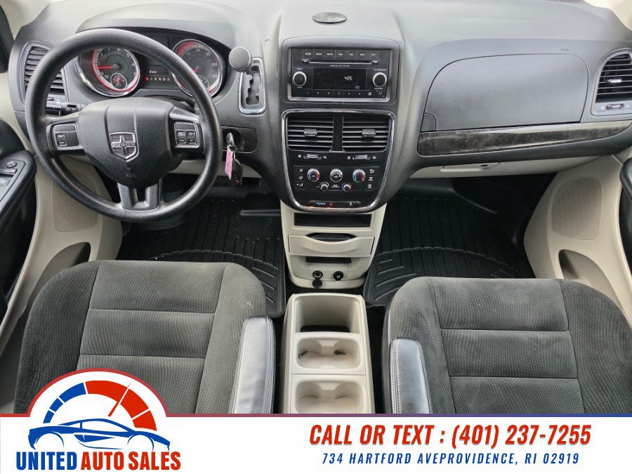 Used 2016 Dodge Grand Caravan SE w/ Quick Order Package 29E SE FWD image 14