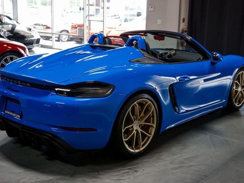 Used 2023 Porsche 718 Boxster Spyder RWD image 50