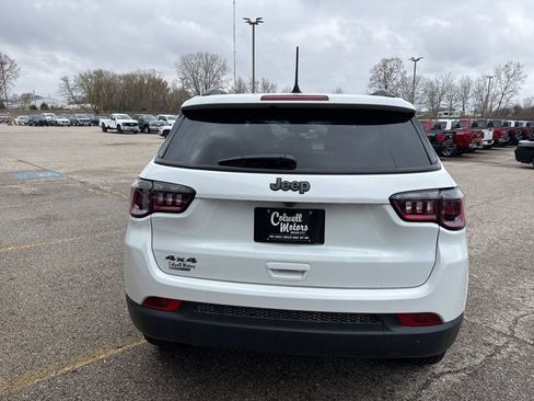 New 2026 Jeep Compass Latitude AWD/4WD image 3