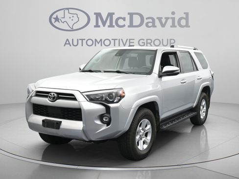 Used 2021 Toyota 4Runner SR5 Premium AWD/4WD image 4