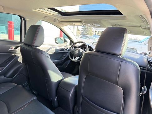 Used 2015 MAZDA MAZDA3 i Grand Touring image 23