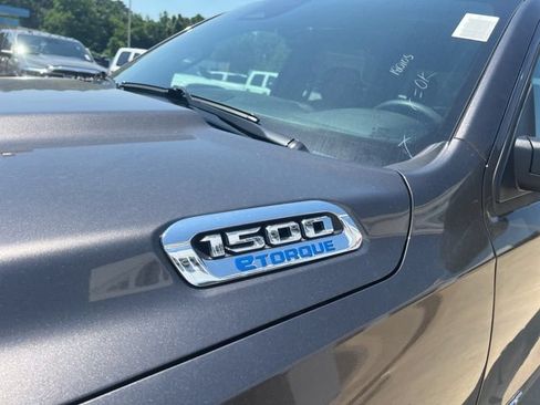 New 2026 RAM 1500 Tradesman AWD/4WD image 7