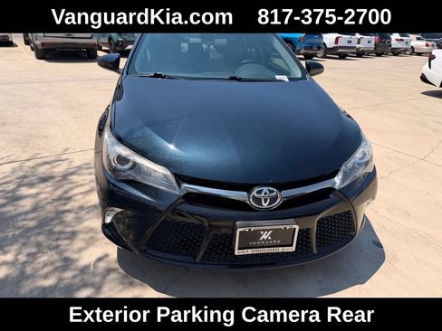 Used 2016 Toyota Camry SE FWD image 7