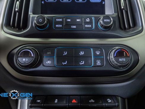 Used 2018 Chevrolet Colorado Z71 w/ Centennial Edition AWD/4WD image 22
