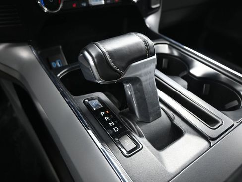 Used 2024 Ford F150 Lightning XLT image 12