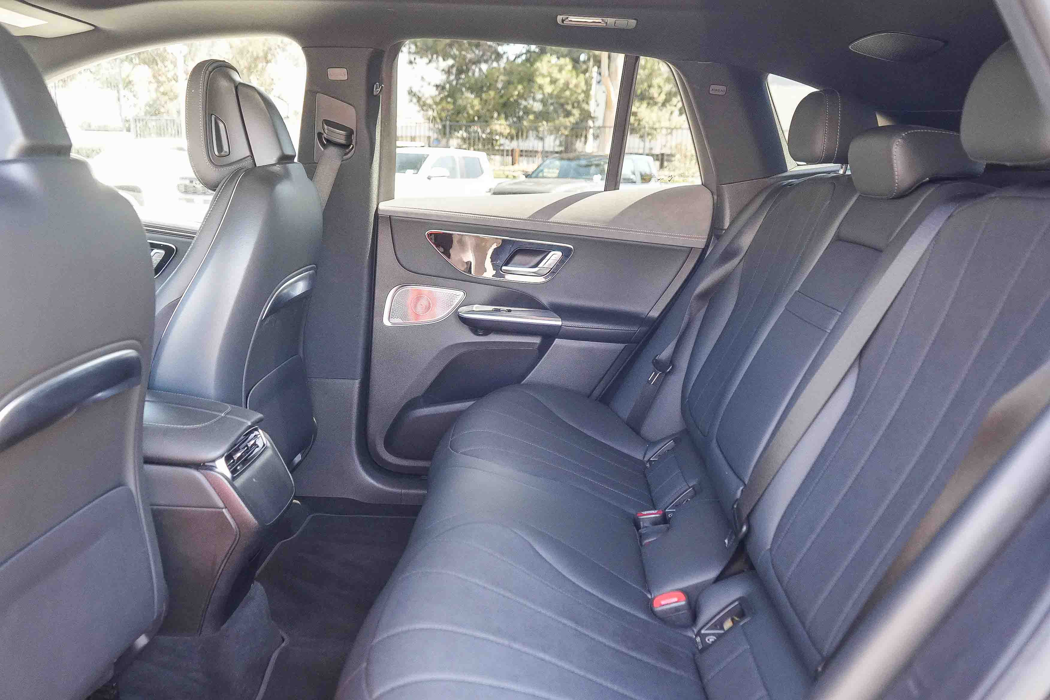 Used 2024 Mercedes-Benz EQE 350+ SUV image 18
