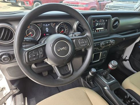 Used 2023 Jeep Wrangler Sport AWD/4WD image 16