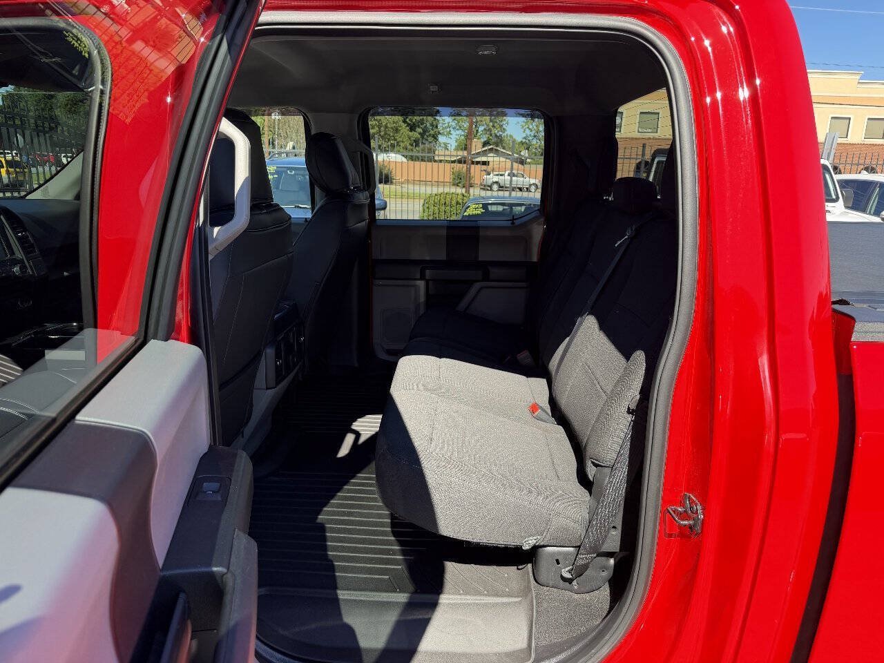 Used 2019 Ford F150 XL w/ Equipment Group 101A Mid AWD/4WD image 13
