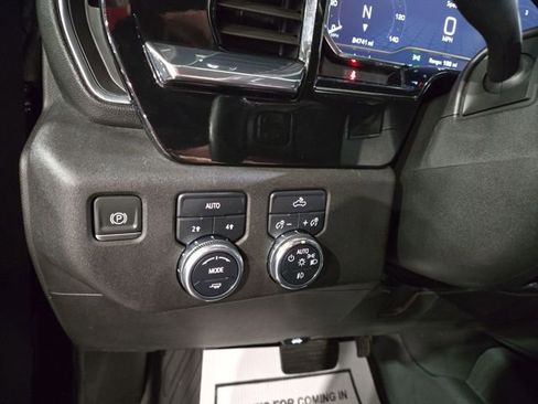 Used 2023 GMC Sierra 1500 Elevation image 21
