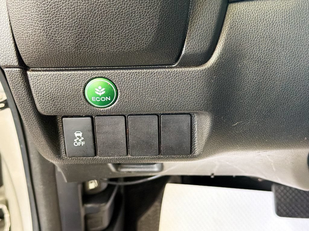 Used 2015 Honda Fit LX image 19