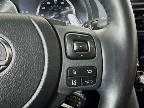 Used 2023 Lexus IS 300 w/ Comfort Package RWD image 12