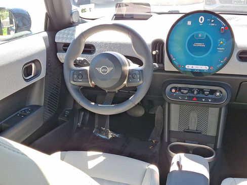 Used 2025 MINI Cooper S FWD image 15