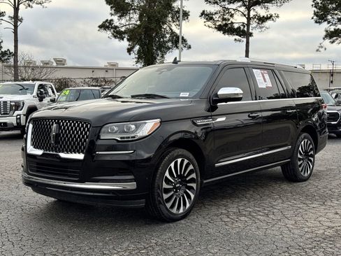 Used 2024 Lincoln Navigator L Black Label image 5