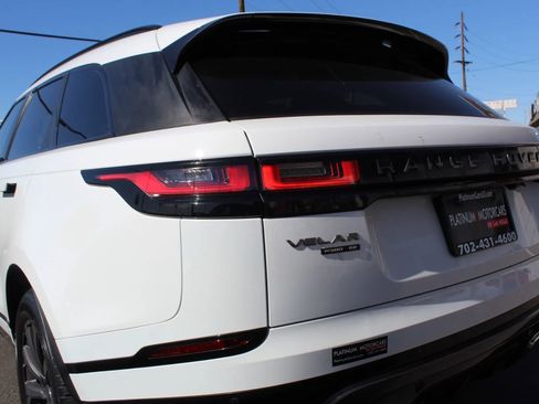 Used 2018 Land Rover Range Rover Velar R-Dynamic SE image 5