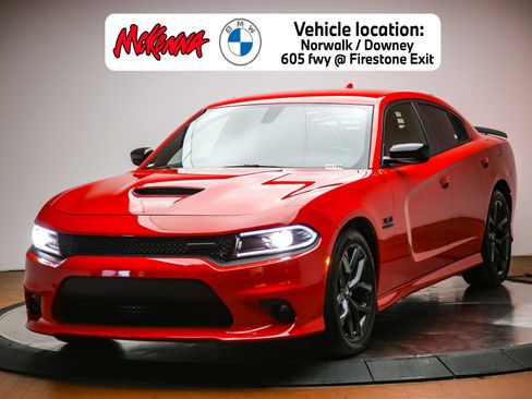 Used 2022 Dodge Charger R/T w/ Plus Group RWD image 1