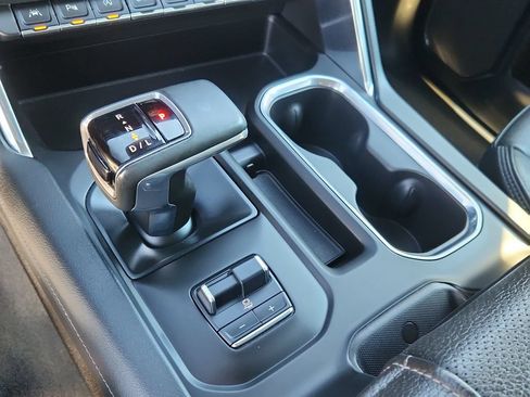 Used 2024 GMC Sierra 1500 Denali w/ Denali Reserve Package AWD/4WD image 24