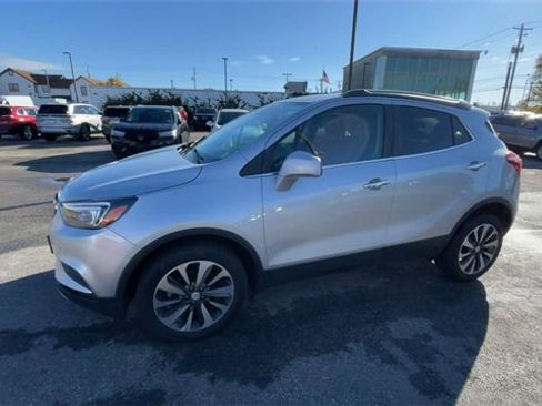Used 2022 Buick Encore Preferred w/ Safety Package image 6