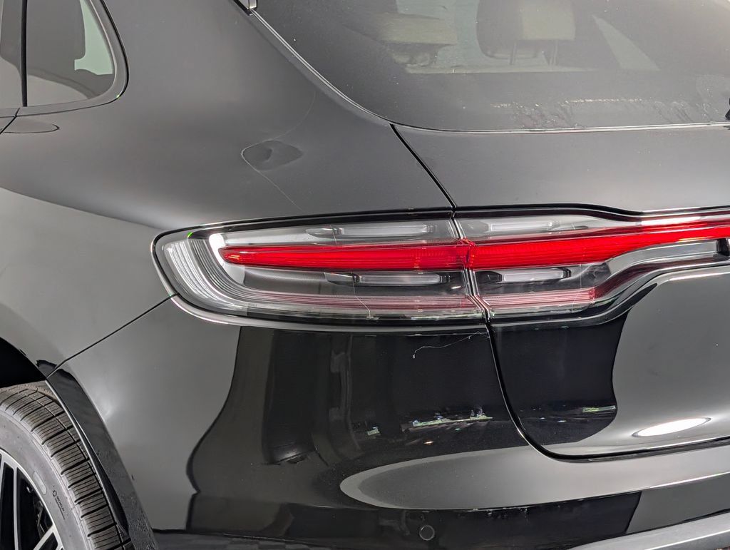 New 2026 Porsche Macan AWD/4WD image 16
