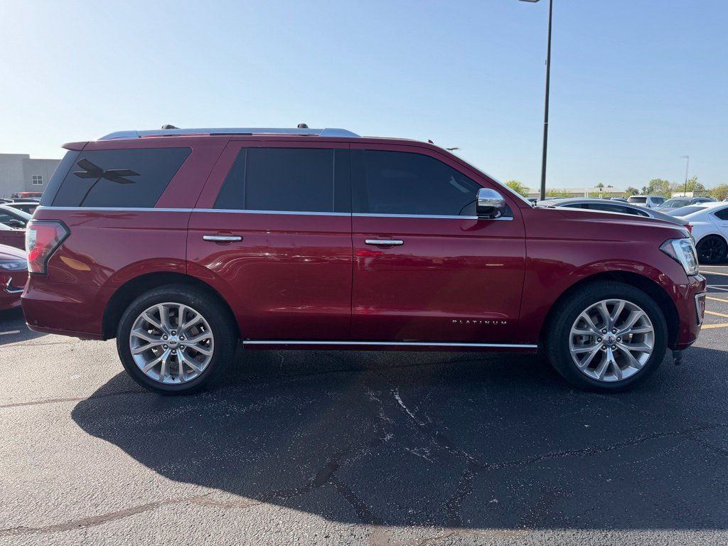Used 2019 Ford Expedition Platinum AWD/4WD image 7