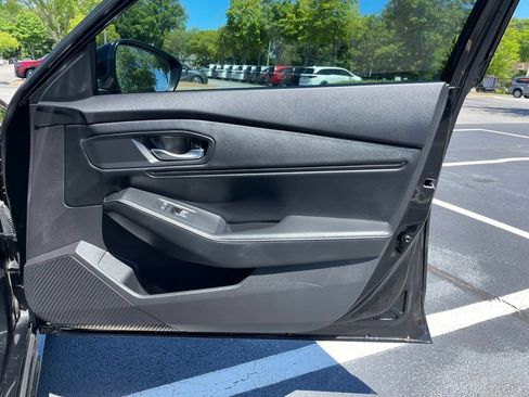 Certified 2025 Honda Accord Sport image 28