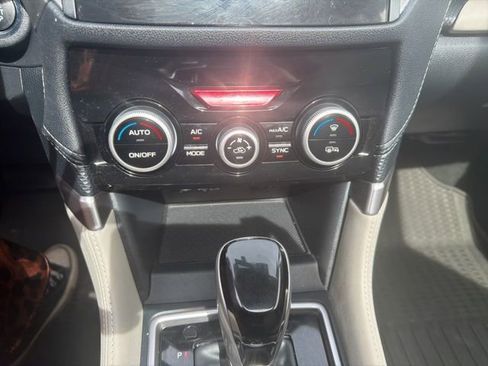 Certified 2023 Subaru Forester Limited AWD/4WD image 22