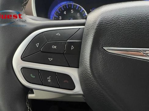 Used 2024 Chrysler Voyager LX FWD image 50