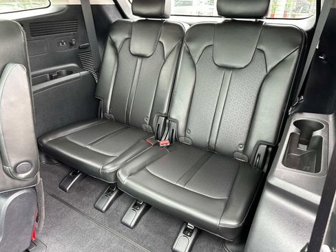 Used 2022 Kia Sorento SX image 12