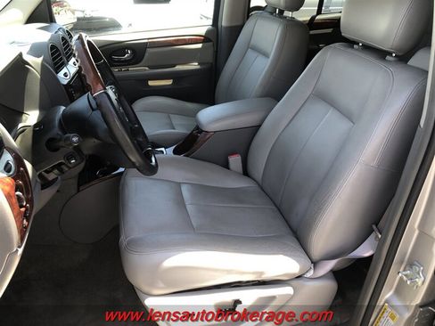 Used 2007 GMC Envoy Denali RWD image 11